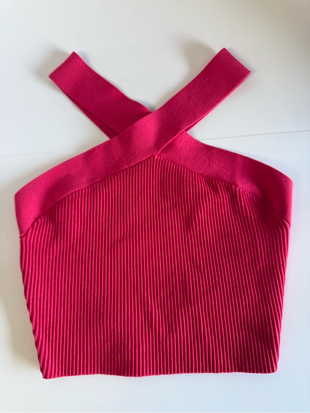 NWOT Aritzia Babaton Crop Top SMALL